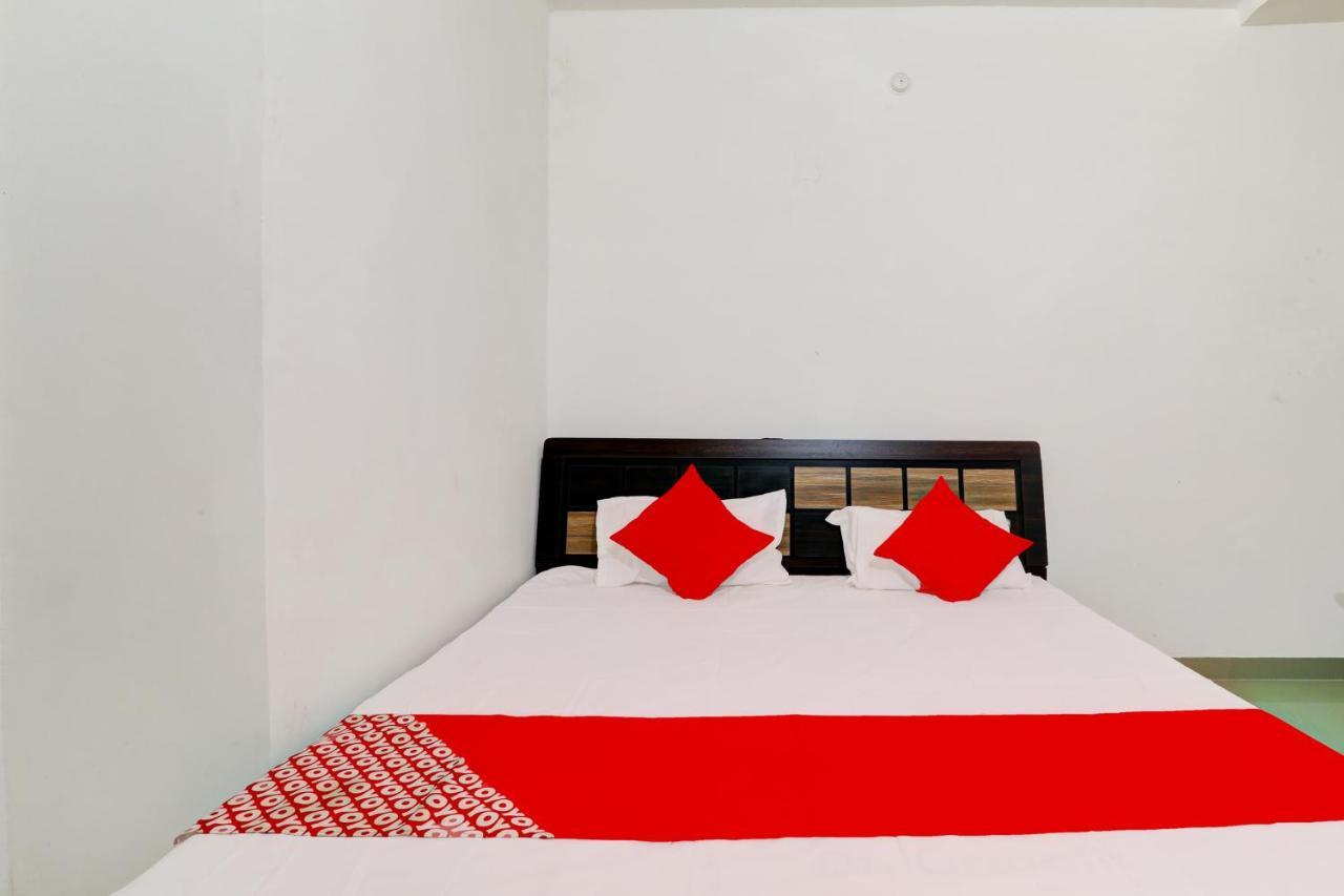 Oyo Flagship Shine Hotel Chinhat Exteriér fotografie