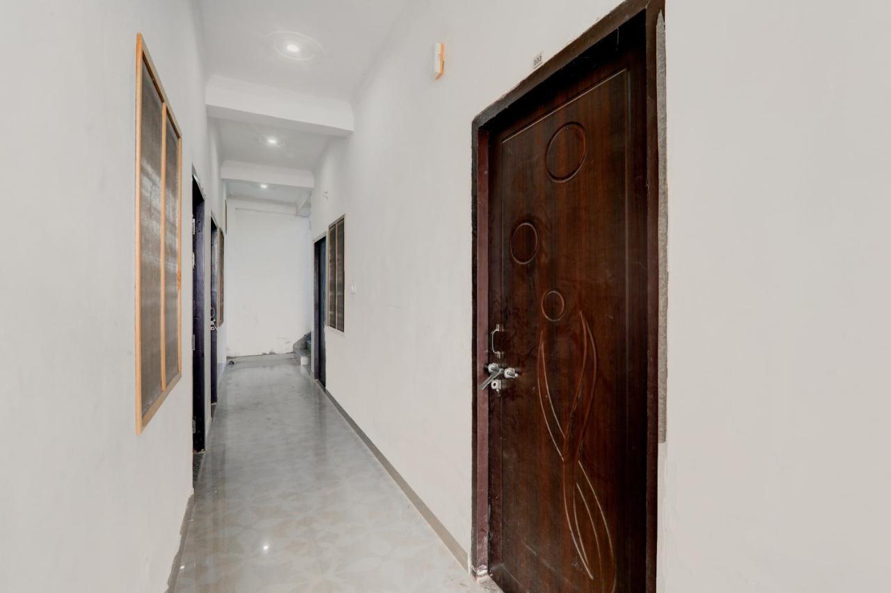 Oyo Flagship Shine Hotel Chinhat Exteriér fotografie